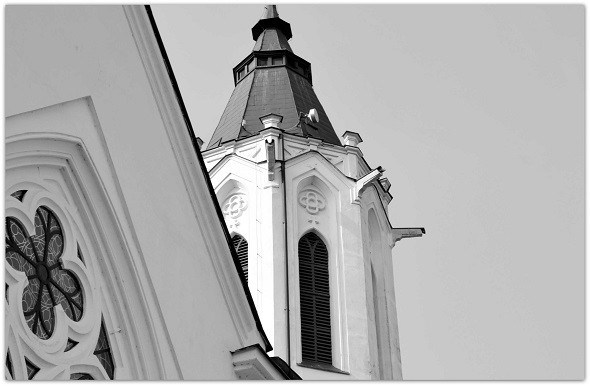 kostel.jpg