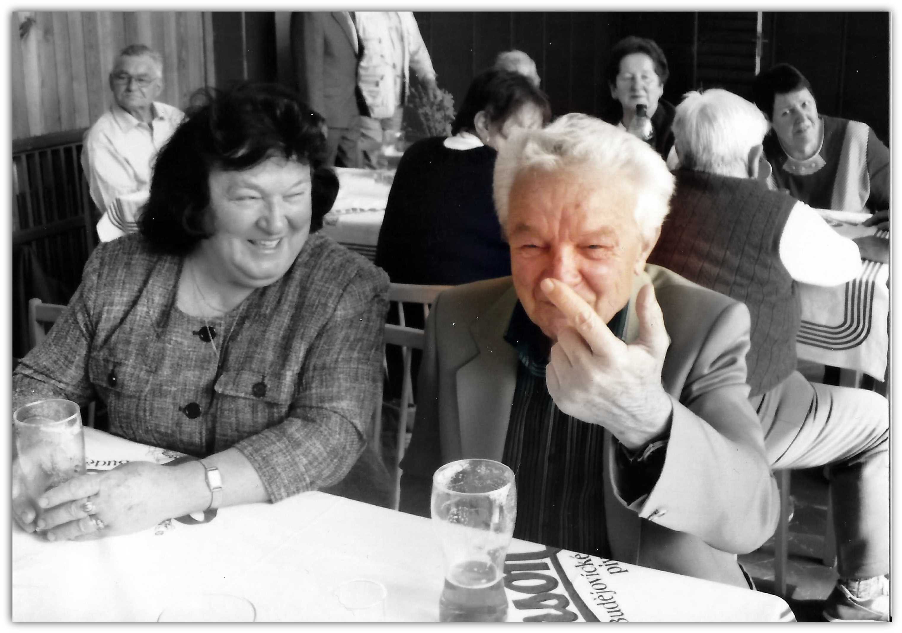 S manželkou Jaroslavou prožil Miloslav dlouhý život. Pár se dočkal i Zlaté svatby.